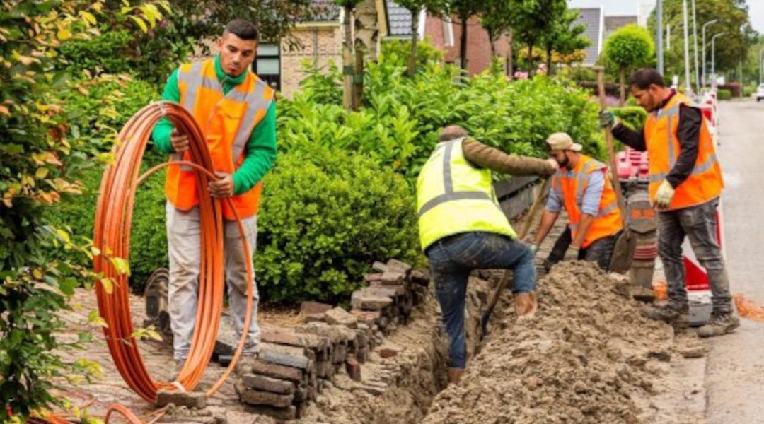 Glaspoort legt glasvezel aan op Goeree-Overflakkee