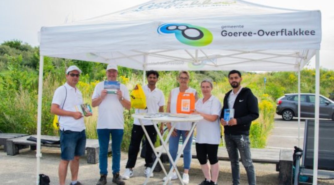 Strandteam GOwerkt houdt de parkeerplaatsen goed in de gaten